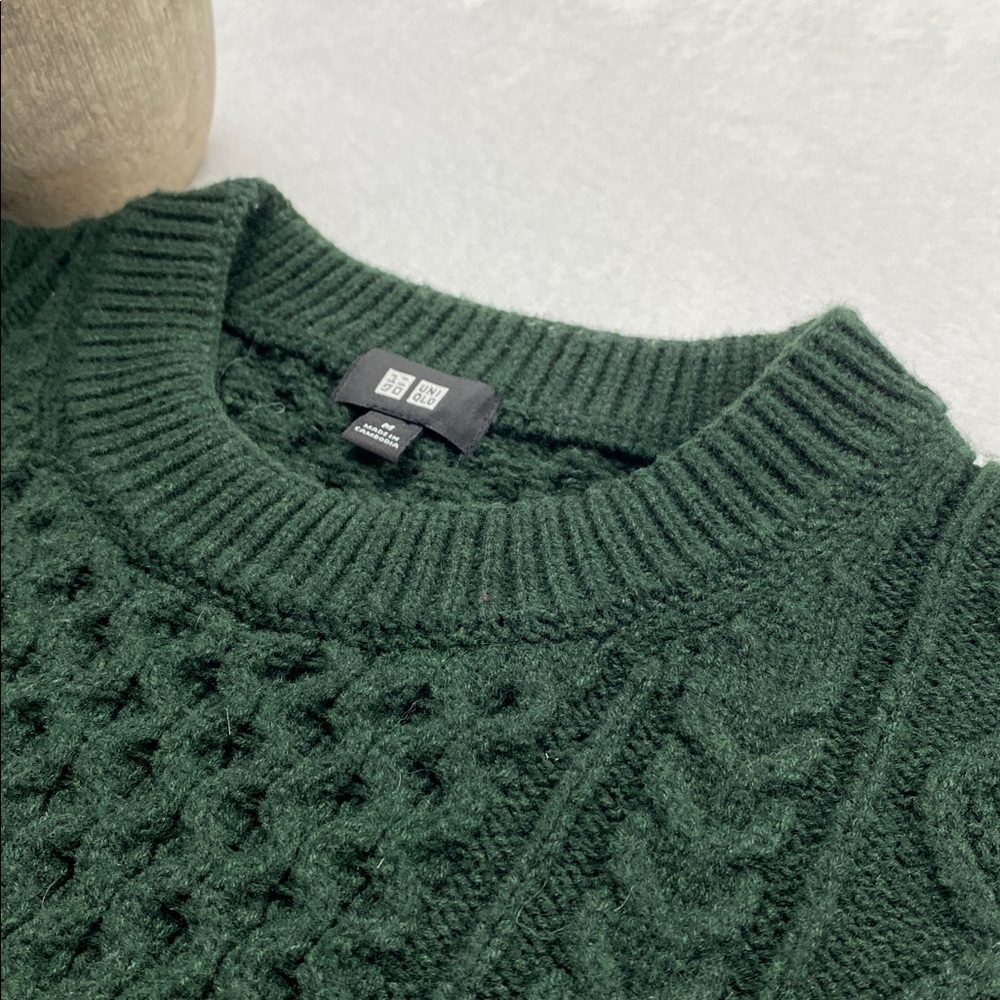 Uniqlo Low Gauge Multi Knit Crewneck Long Sleeve Pullover Sweater (Dark Green) - Picture 7 of 16